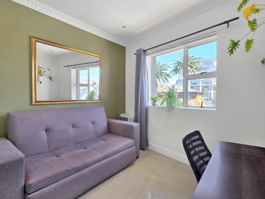 To Let 2 Bedroom Property for Rent in Sea Point Western Cape